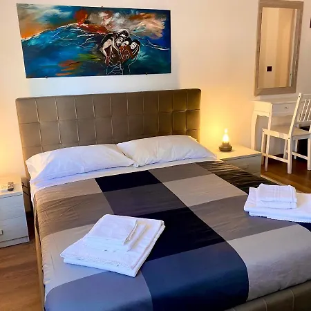 I Miti Dell Etna Centro Vicino Il Duomo