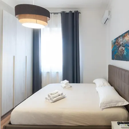 I Miti Dell Etna Centro Vicino Il Duomo Oda ve Kahvaltı