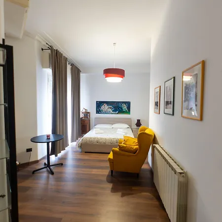 Oda ve Kahvaltı I Miti Dell Etna Centro Vicino Il Duomo Katanya